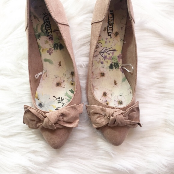 Seychelles Shoes - Seychelles blush flats bow size 7.5 NWT